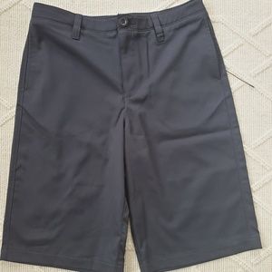 Under Armour Golf Shorts - Never Worn